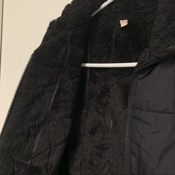 The North Face Down Puffy Jacket - Picture 7 of 9